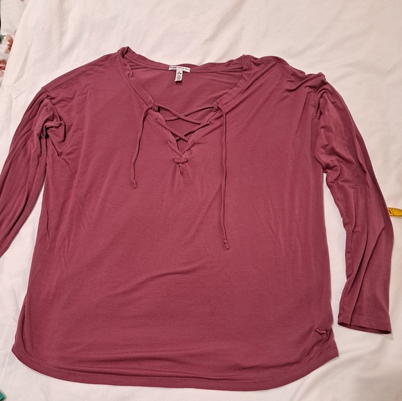 Bundle of 3 Pink Tops - Long Sleeve, Short Sleeve, Crop Tank - Preloved - Picture 10 of 12